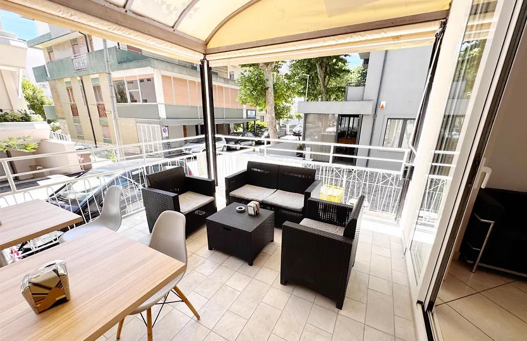 Hotel Ariva-1